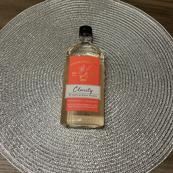 NEW Bath & Body Works Aromatherapy CLARITY PEPPERMINT ROSEMARY Body Wash - 10 oz - Picture 5 of 12